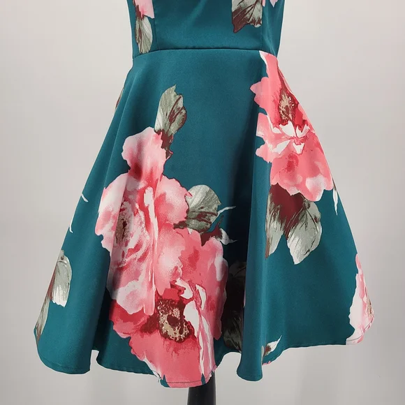 David's Bridal City Triangles Teal and Pink Lace Back Floral Mini Dress - Picture 5 of 14